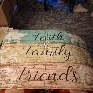 4 PLACEMATSfinal price pls no more discounts struggling  diaabled mama